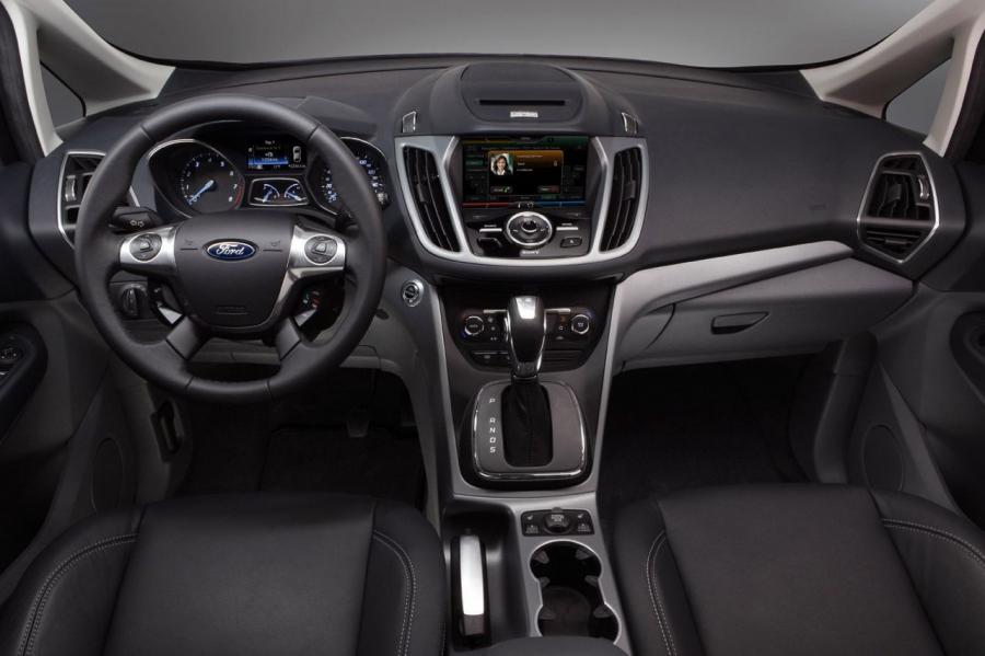  Ford C-Max 2012 года  (фото 23 из 43)